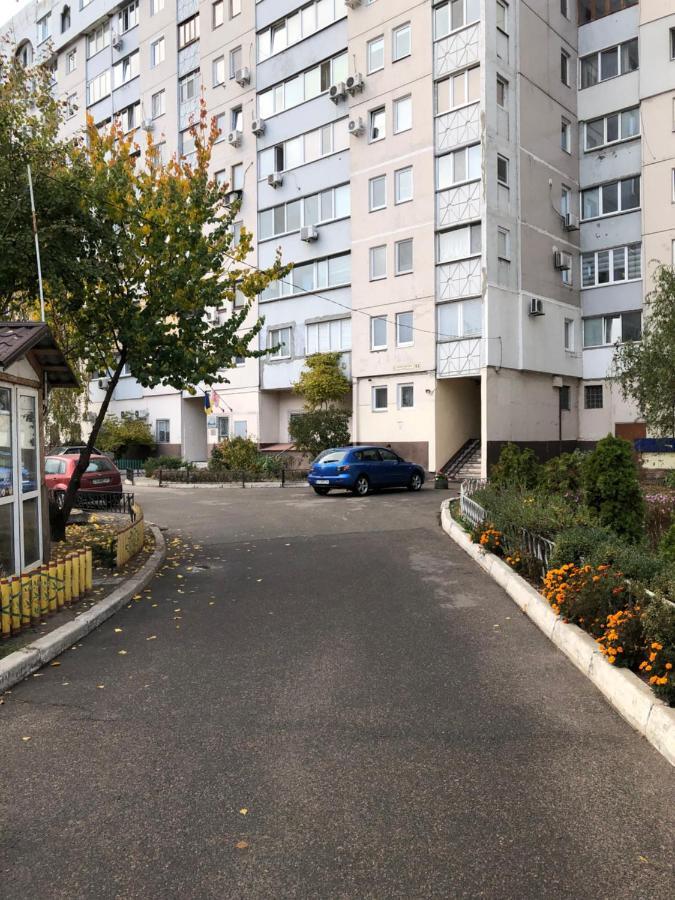 Апартаменты Возле Днепра 切尔卡瑟 外观 照片